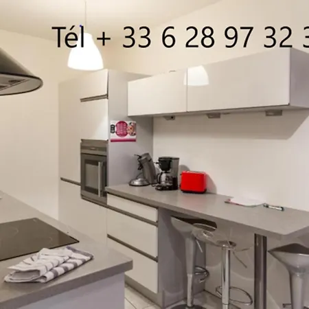 Hyper Centre 10 Pers