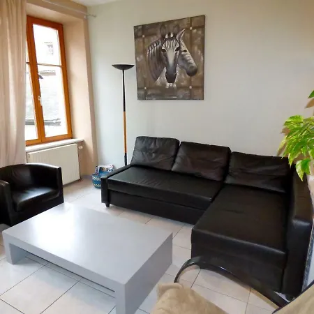 Hyper Centre 10 Pers