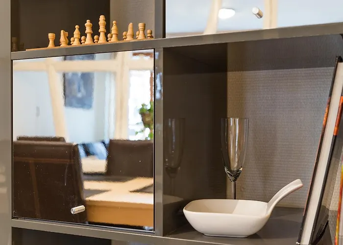 Hyper Centre 10 Pers 아파트 콜마